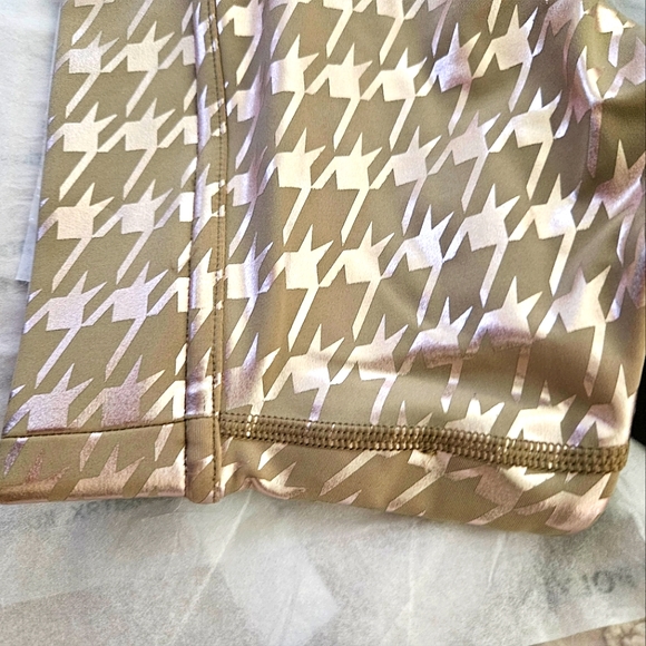 Savage X Fenty Band-It Houndstooth Low-Impact Sports Bra, BNWT, Sz M - Picture 14 of 16